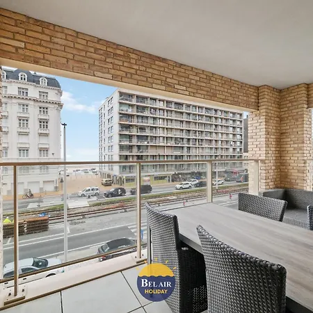 Apartment Bel Air - Modern With Spacious Terrace Near The T148 Ostende
