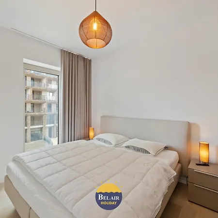 Bel Air - Modern With Spacious Terrace Near The T148 * Ostende
